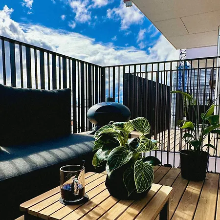 Designer In The Heart Of Апартаменты